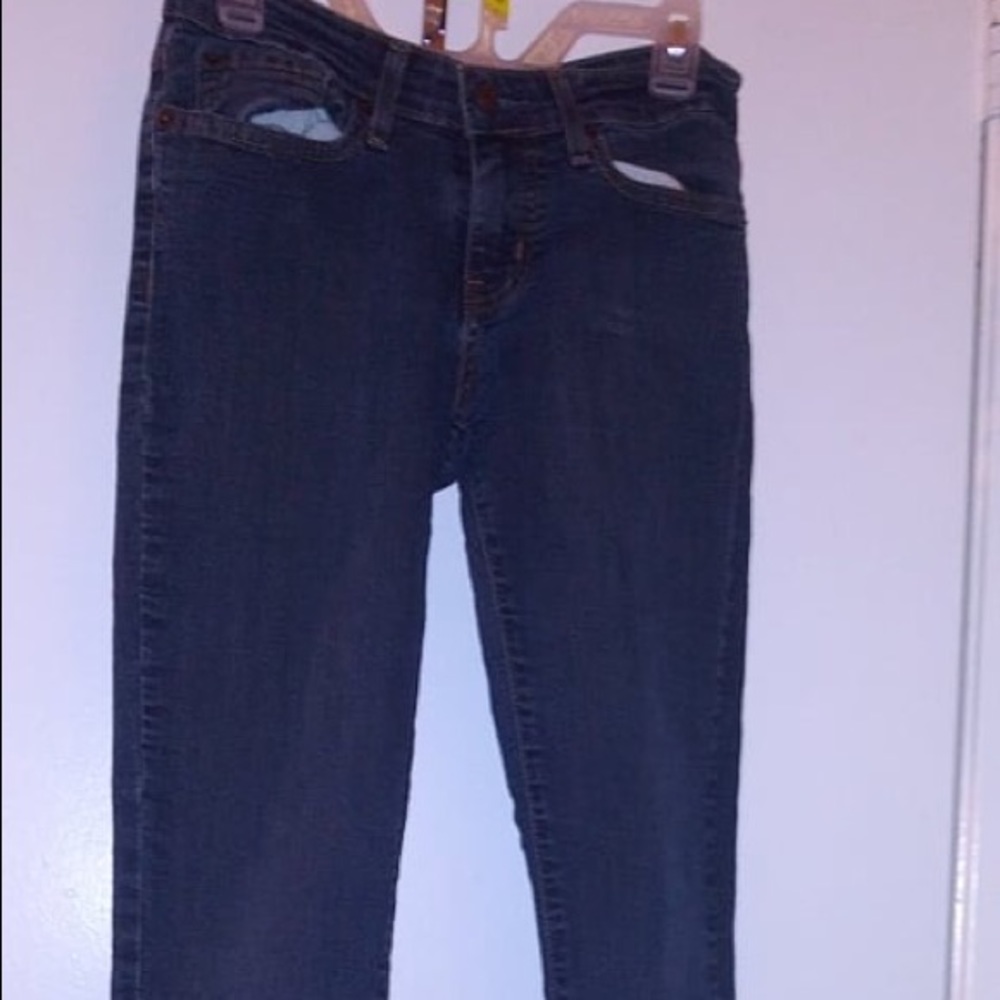 Levi super skinny signature jeans size 4